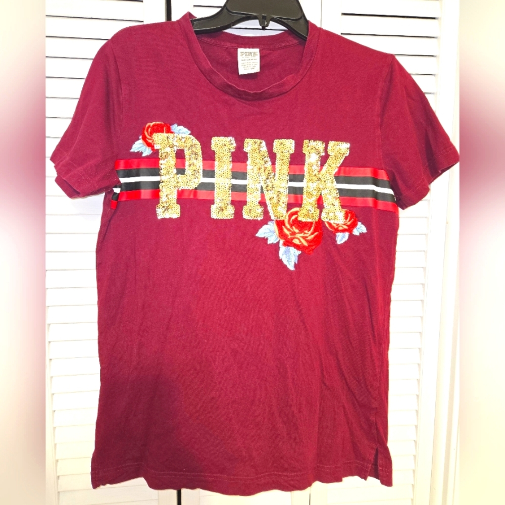 PINK Victoria's Secret Women's XS Sequined Logo Tee